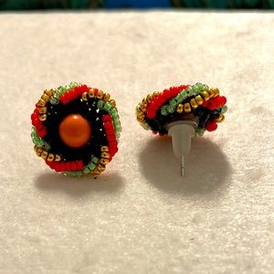 Wheel seed bead earrings